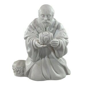Avon Nativity Collectibles The Magi Melchior Figurine Vintage Porcelain 1982